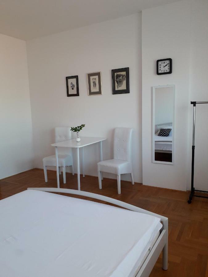 Apartman Dunja Ns 2 Nowy Sad Zewnętrze zdjęcie
