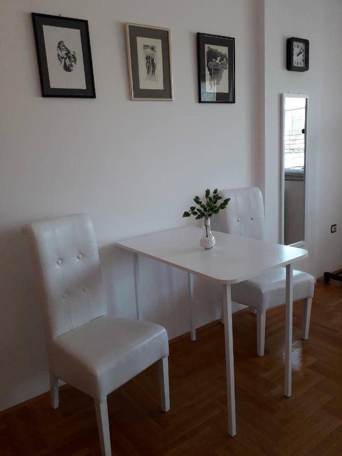 Apartman Dunja Ns 2 Nowy Sad Zewnętrze zdjęcie