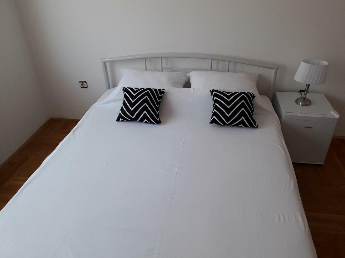 Apartman Dunja Ns 2 Nowy Sad Zewnętrze zdjęcie