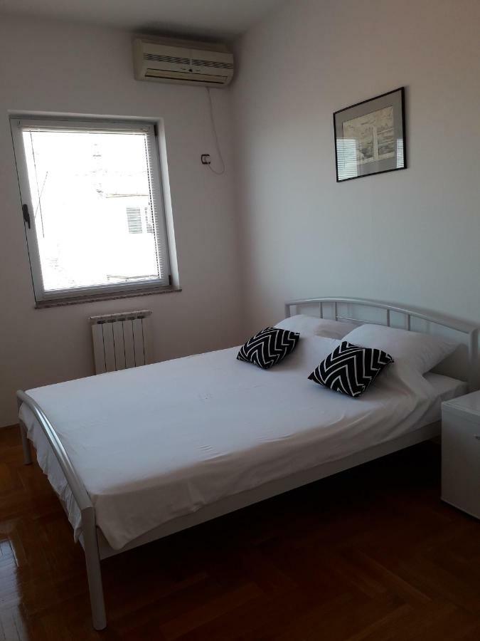 Apartman Dunja Ns 2 Nowy Sad Zewnętrze zdjęcie