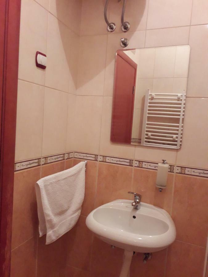 Apartman Dunja Ns 2 Nowy Sad Zewnętrze zdjęcie